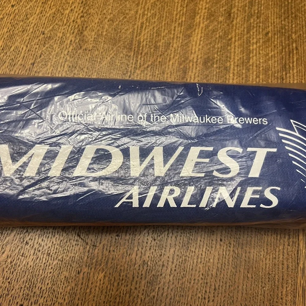 Midwest Airline Milwaukee Brewers Vintage Folding Seat Cushion 12